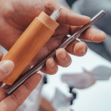 Load image into Gallery viewer, Retractable Metal Straw & Bamboo Case