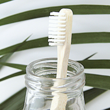 Load image into Gallery viewer, Bamboo Toothbrush Sets